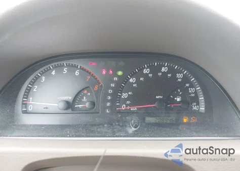 2003 Toyota Camry Le V6 z USA, uszkodzony, nr VIN 4T1BF32K23U046400